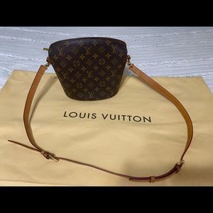 Vintage Louis vuitton bag